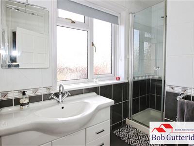 FIRST FLOOR SHOWER ROOM